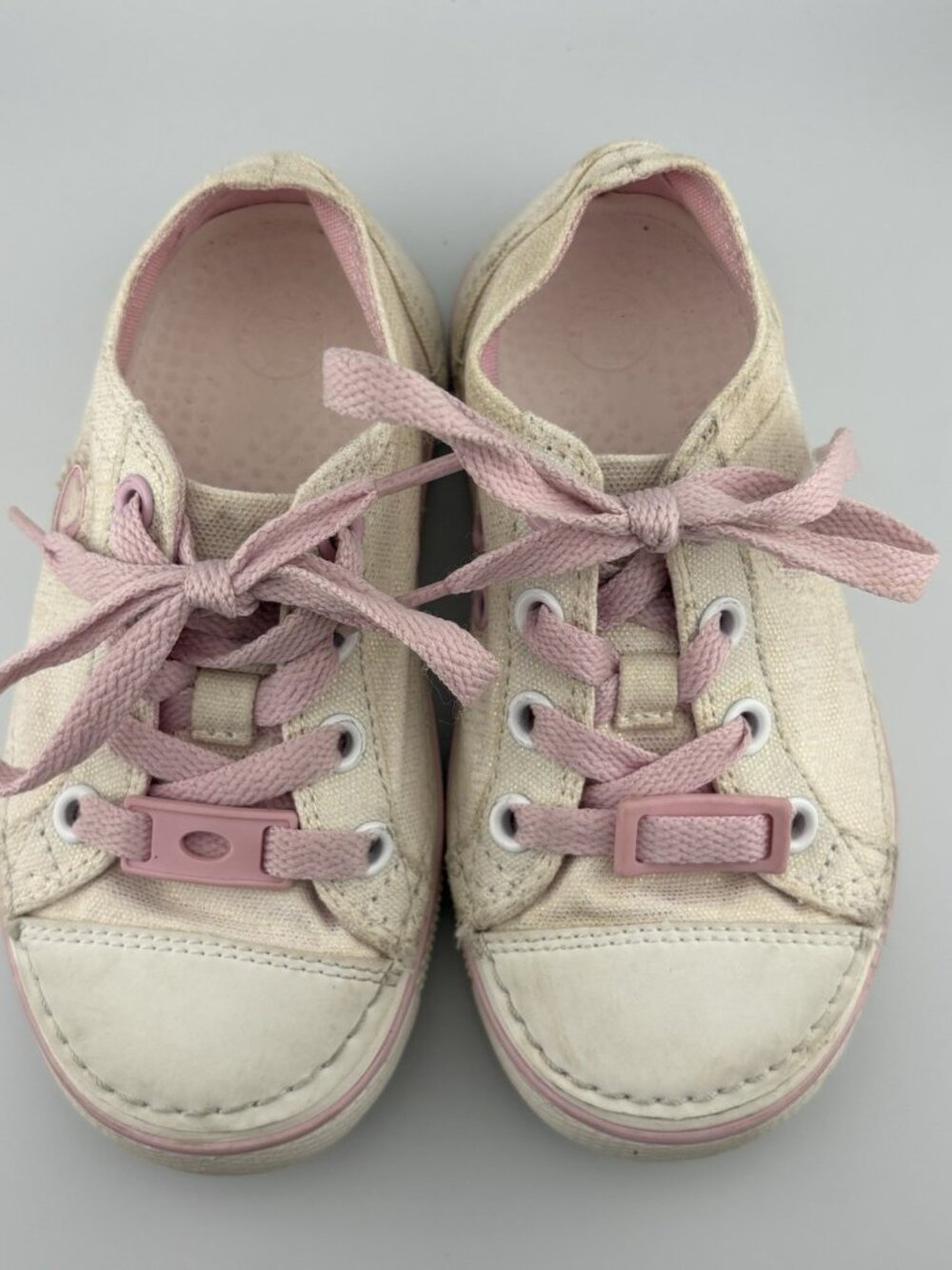Crocs Toddler Girls Canvas Sneakers Pink White Lace Up Shoes Size C10 - Picture 3 of 8